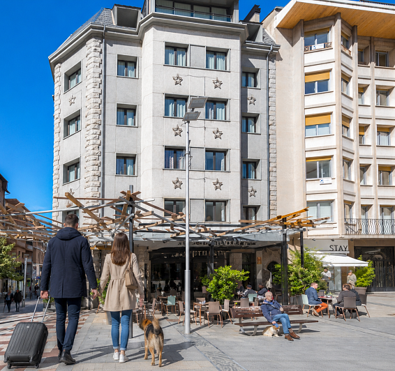 Book your pet-friendly getaway in Andorra