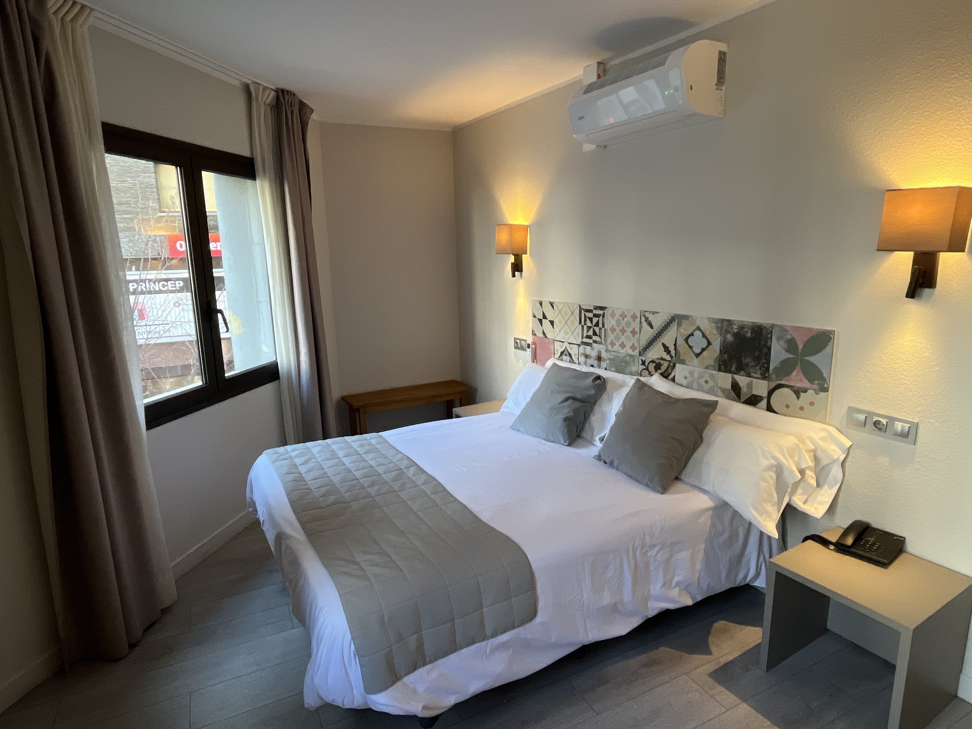 habitacio hotel tudel